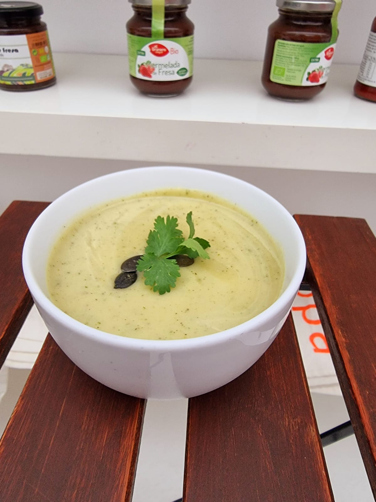 Crema de calabacín y cilantro Sopa Veggie